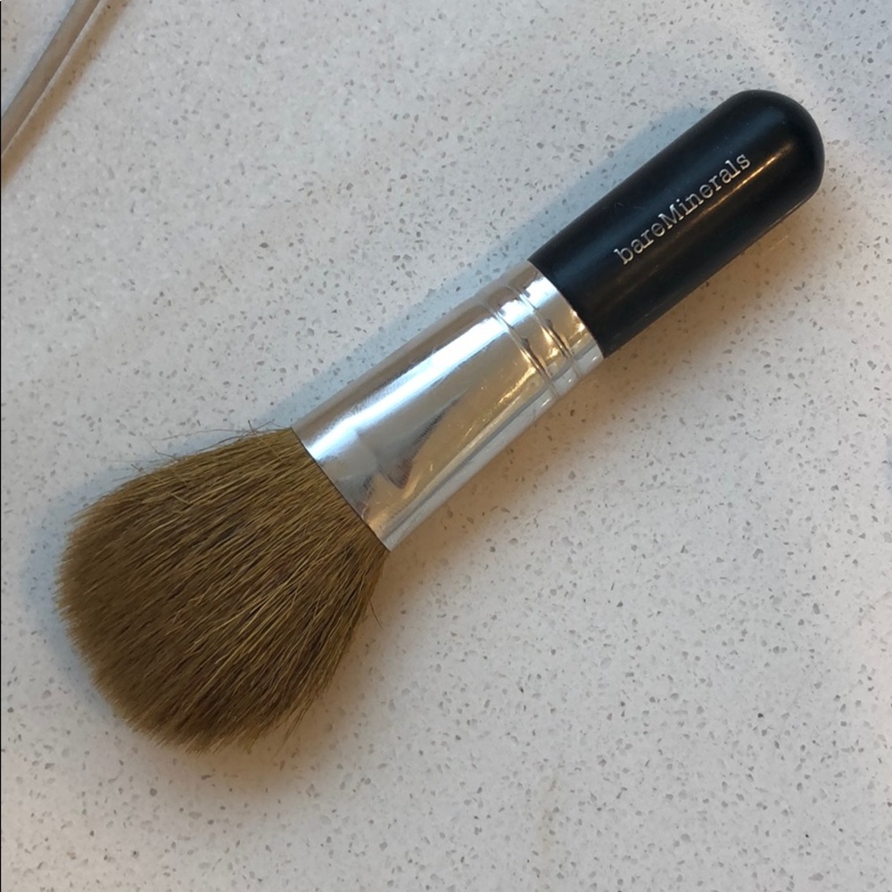 Bare minerals brush